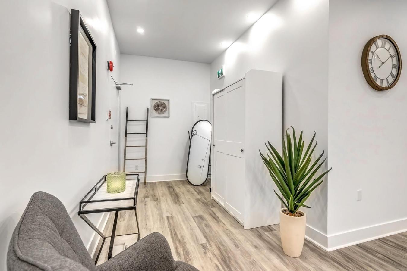 Appartement Spacious 5-bed Oasis In The Heart Of Downtown-5 Min To Bell Center, Free Parking Montréal